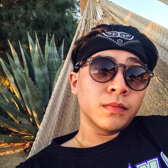 Meet your Posher, Chris - Picture 1 of 1